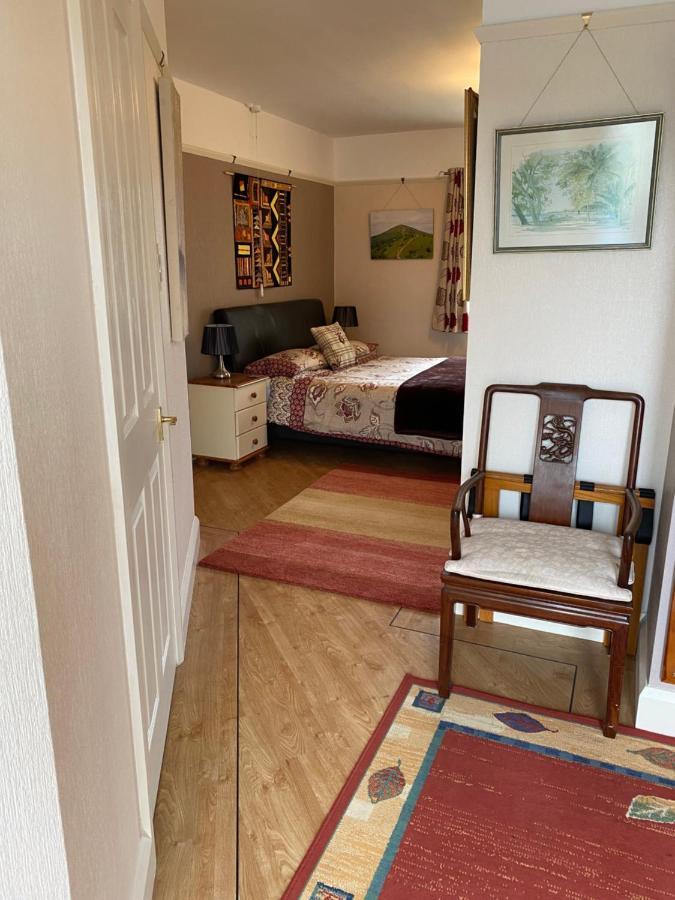 ออร์ชาร์ด ไซด์ เบด แอนด์ เบรกฟาสต์ Bed & Breakfast Hanley Swan ภายนอก รูปภาพ