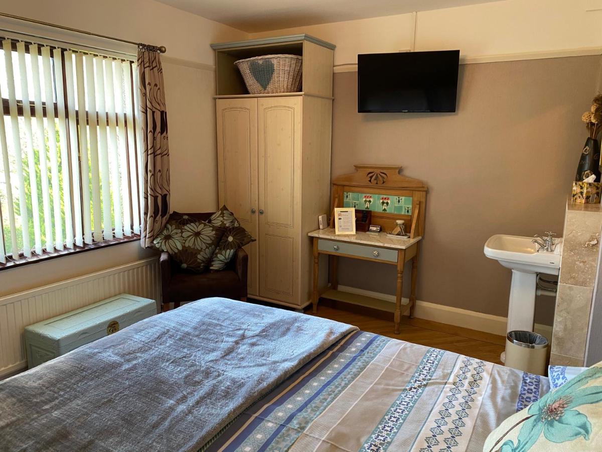 ออร์ชาร์ด ไซด์ เบด แอนด์ เบรกฟาสต์ Bed & Breakfast Hanley Swan ภายนอก รูปภาพ
