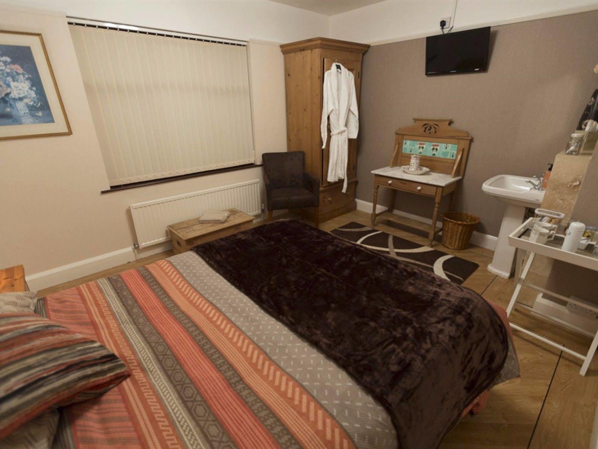 ออร์ชาร์ด ไซด์ เบด แอนด์ เบรกฟาสต์ Bed & Breakfast Hanley Swan ภายนอก รูปภาพ